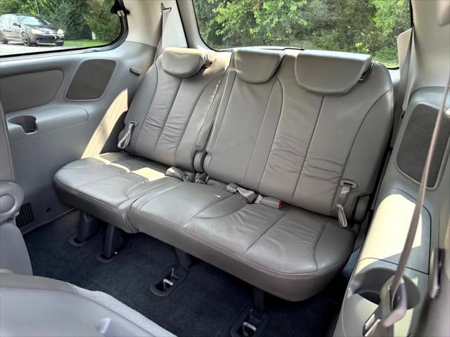 used 2014 Kia Sedona car, priced at $6,995