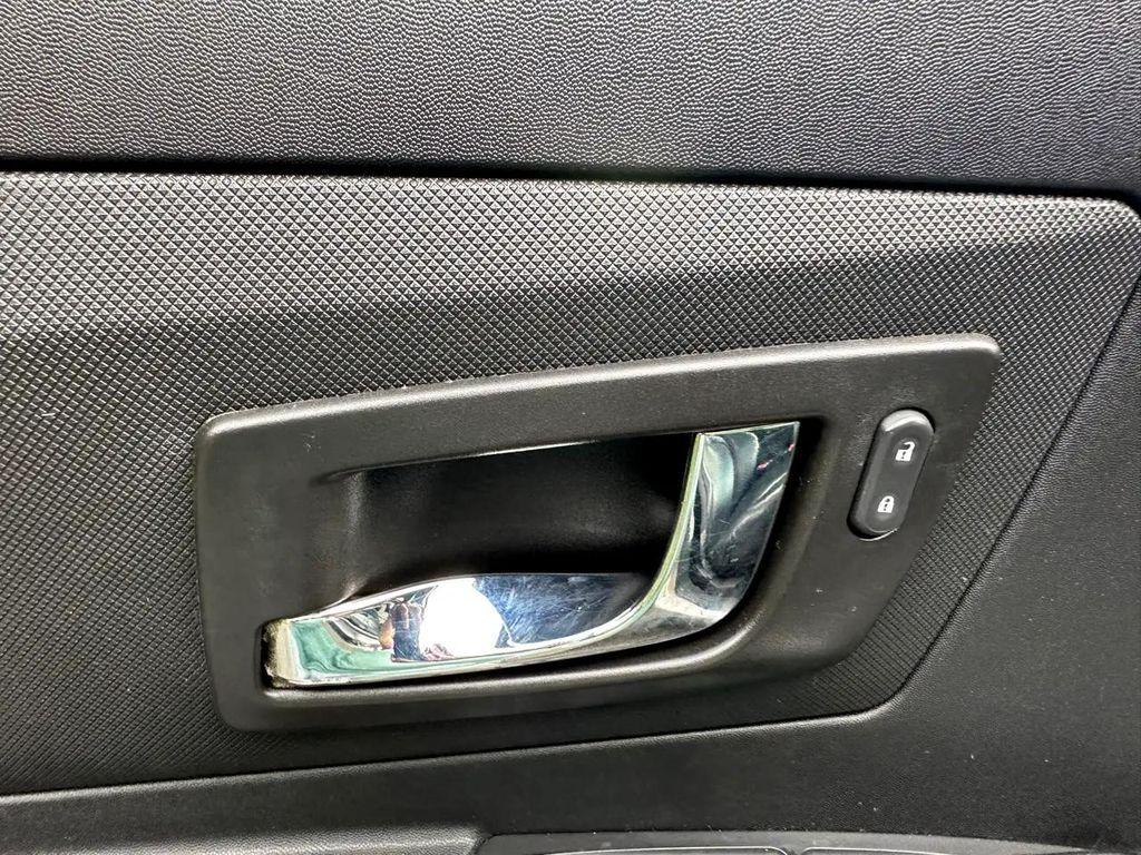 used 2006 Cadillac SRX car, priced at $6,495