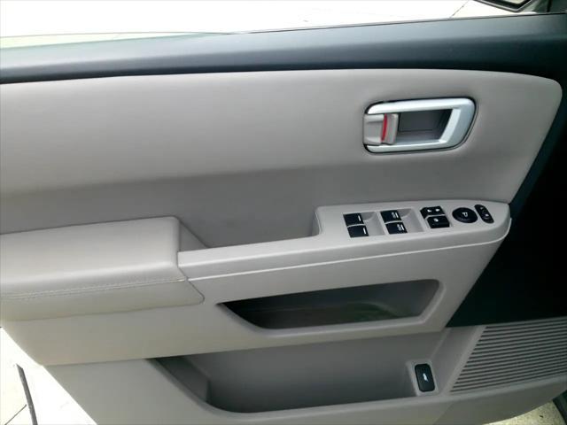 used 2014 Honda Pilot car, priced at $12,995