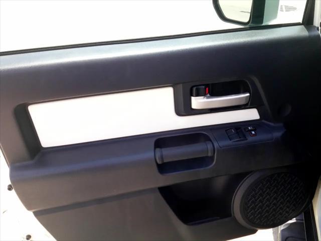 used 2010 Toyota FJ Cruiser car, priced at $16,995