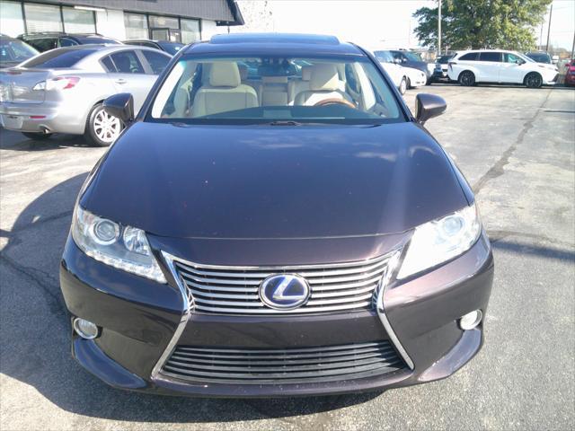 used 2013 Lexus ES 300h car, priced at $14,995