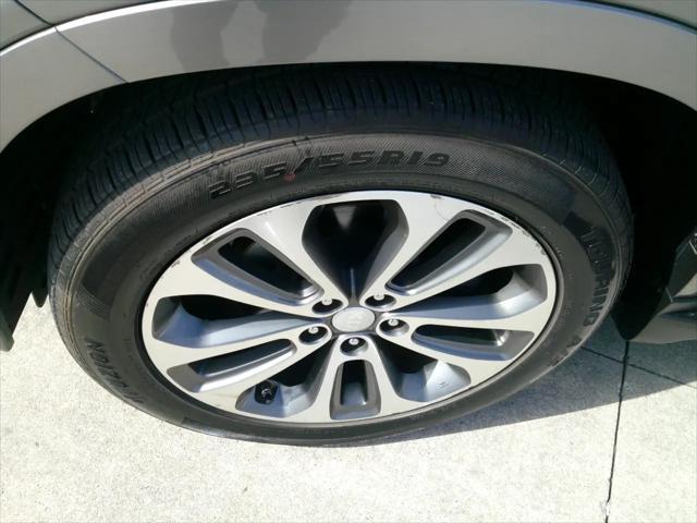 used 2014 Kia Sorento car, priced at $7,995