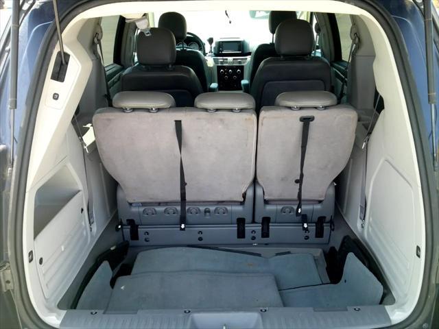 used 2009 Volkswagen Routan car, priced at $4,995