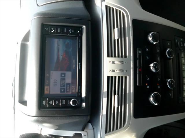 used 2009 Volkswagen Routan car, priced at $4,995