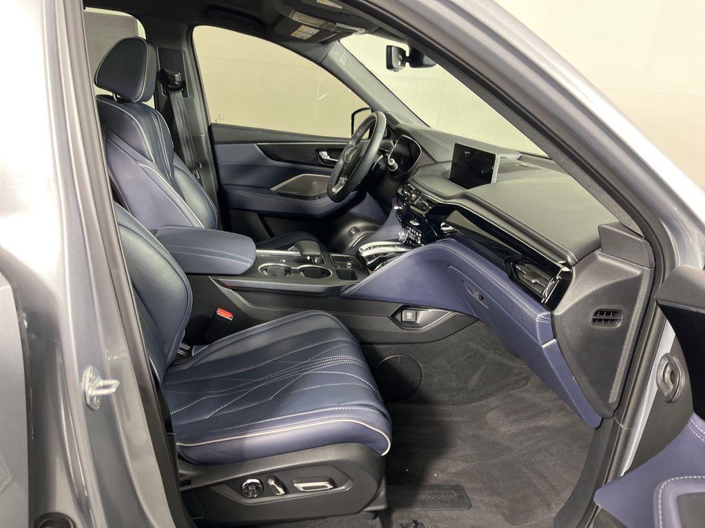 used 2024 Acura MDX car, priced at $53,300