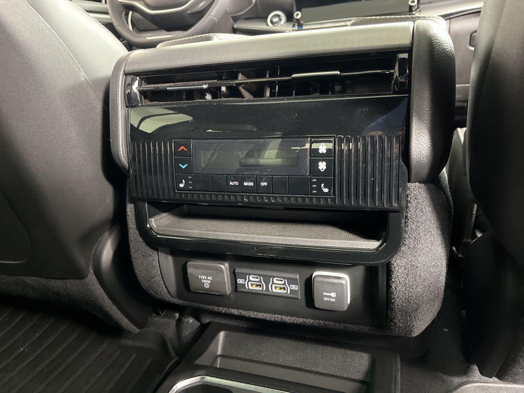 used 2024 Jeep Wagoneer car, priced at $59,214