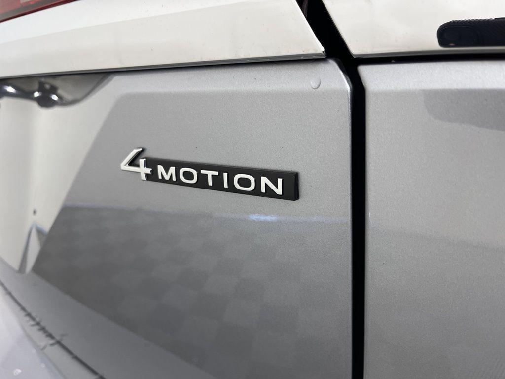 used 2024 Volkswagen Atlas car, priced at $29,934