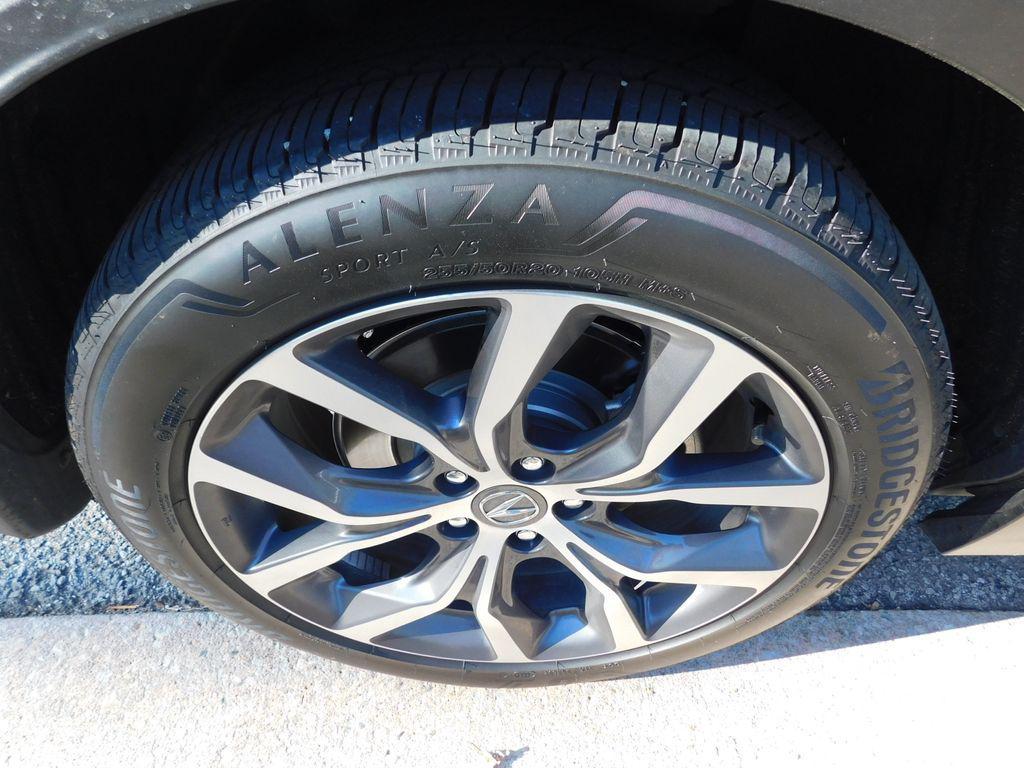 used 2024 Acura MDX car, priced at $47,994