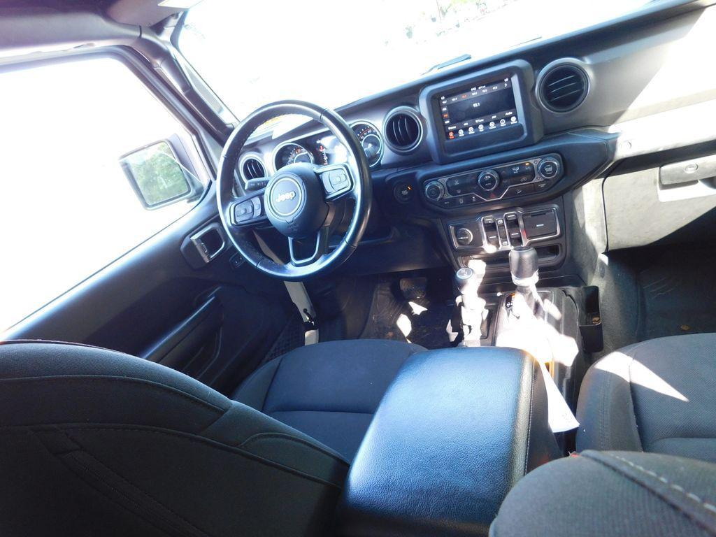 used 2021 Jeep Wrangler Unlimited car, priced at $30,171