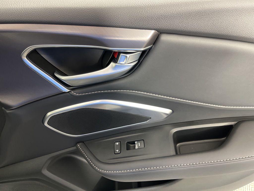 new 2025 Acura RDX car, priced at $46,050