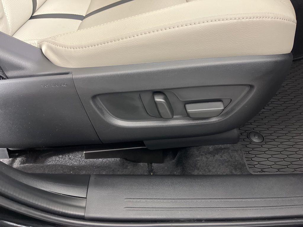 used 2025 Mazda CX-90 car, priced at $37,999