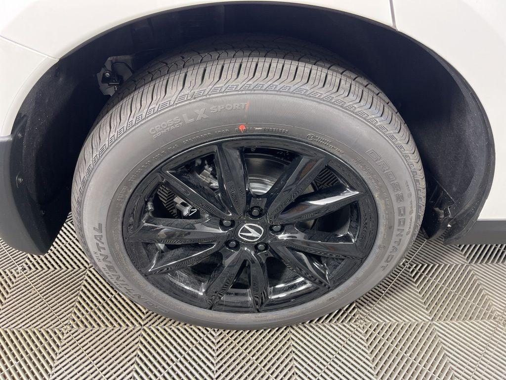 new 2025 Acura RDX car, priced at $46,650