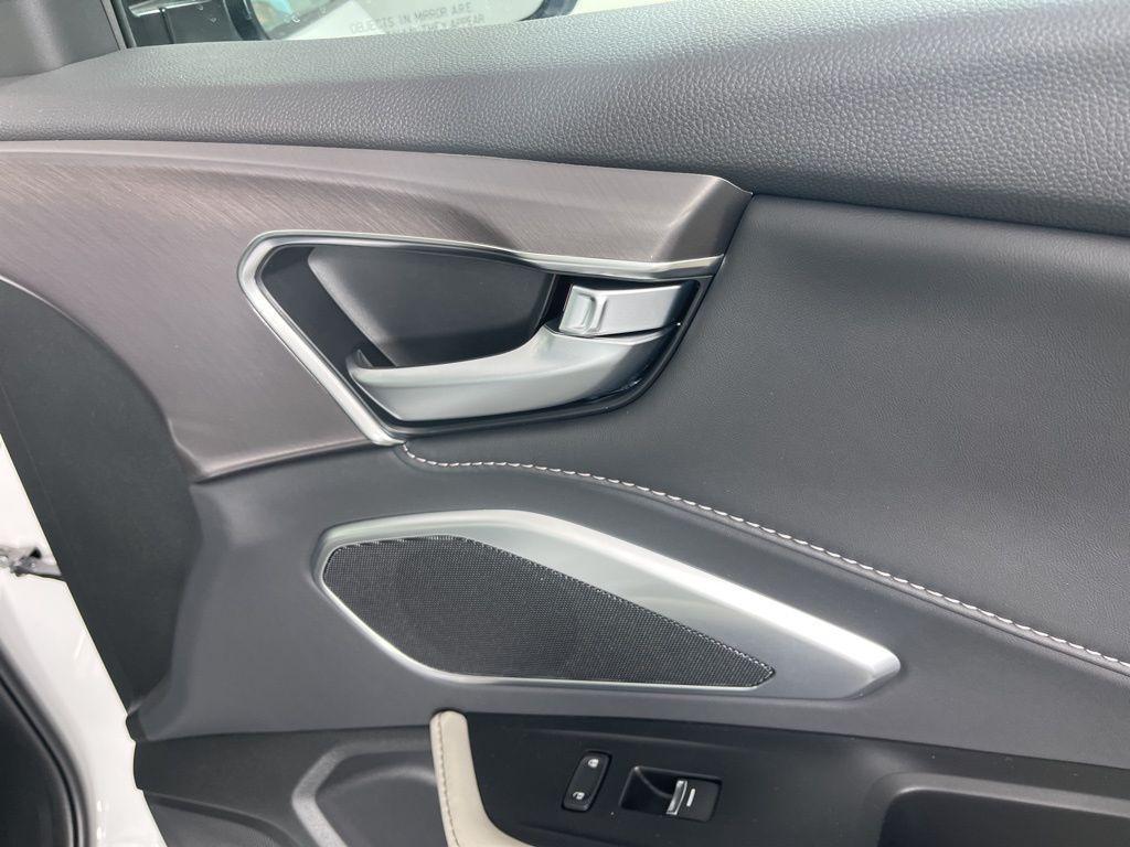 new 2025 Acura RDX car, priced at $46,650