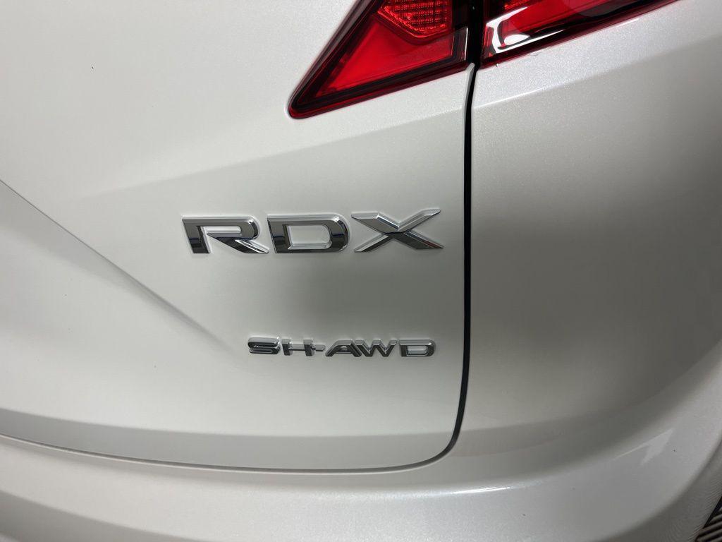 new 2025 Acura RDX car, priced at $46,650