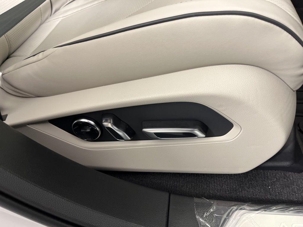 new 2026 Acura RDX car, priced at $54,800