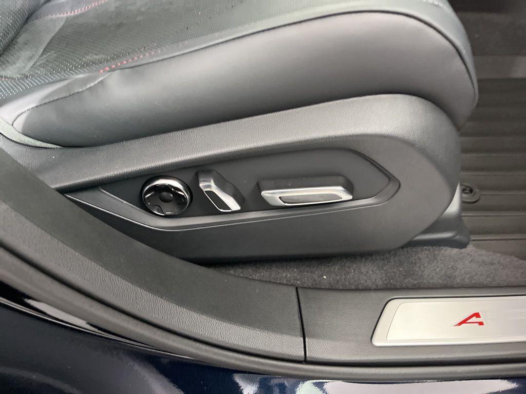 new 2025 Acura RDX car, priced at $52,250