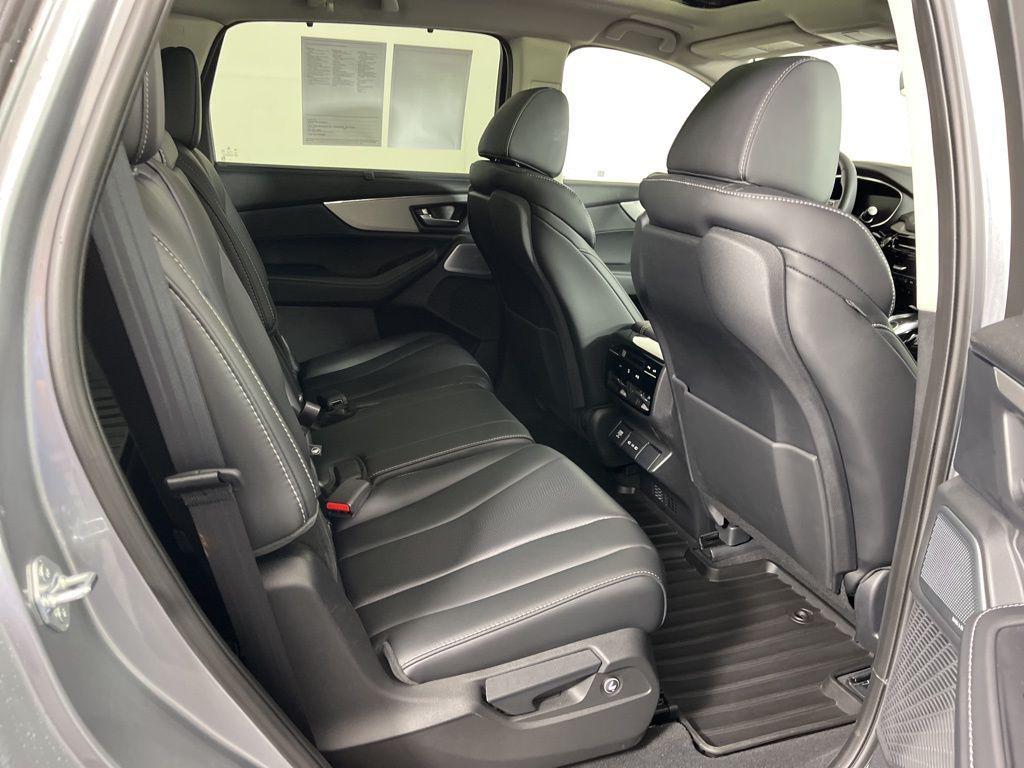 used 2025 Acura MDX car, priced at $54,647