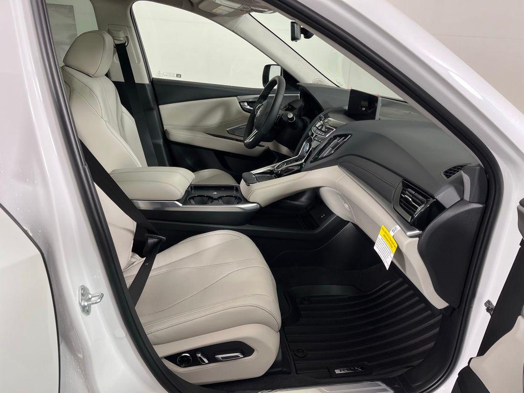 new 2025 Acura RDX car, priced at $49,250