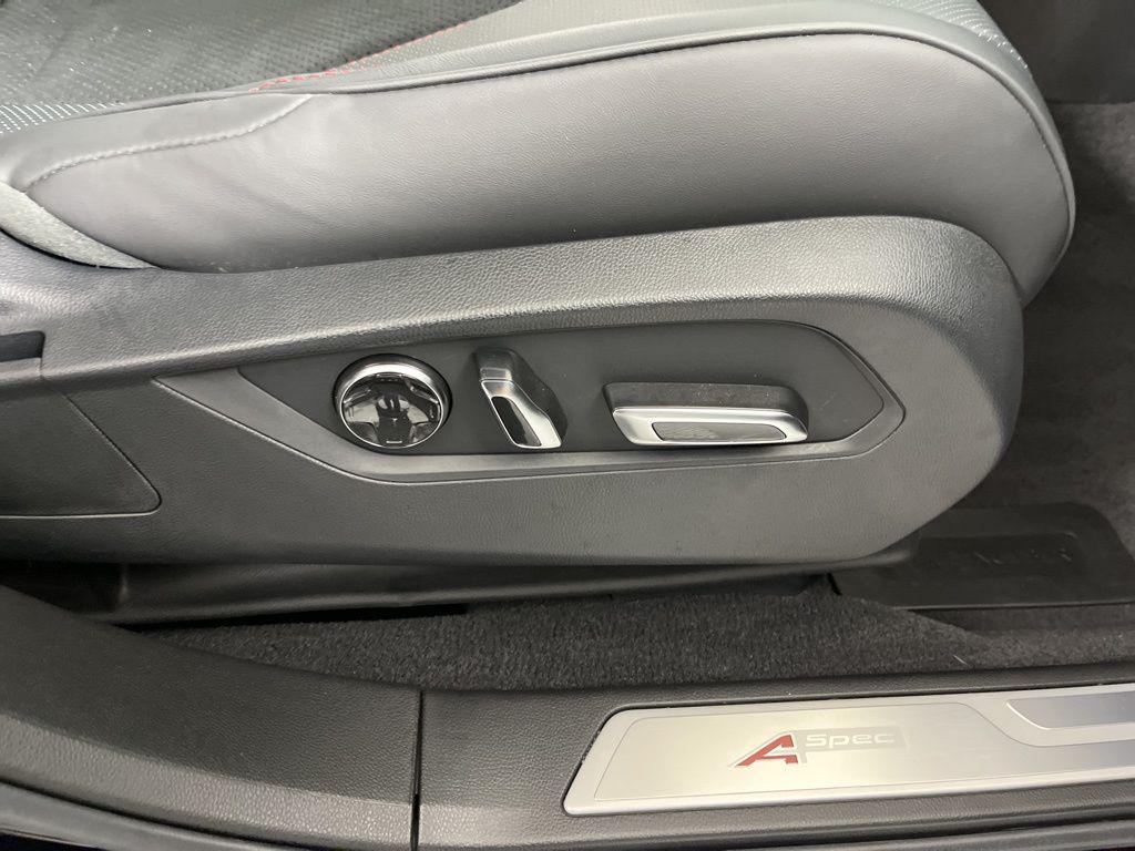 used 2024 Acura RDX car, priced at $40,994