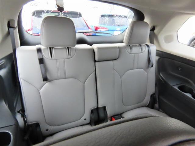 used 2025 Honda Pilot car, priced at $44,995