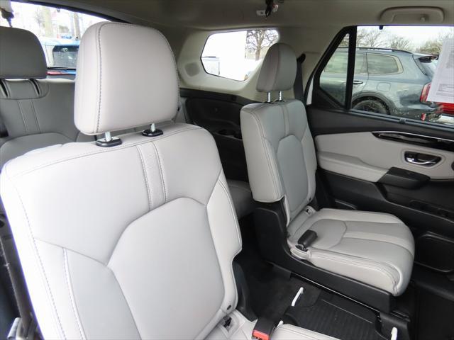 used 2025 Honda Pilot car, priced at $44,995