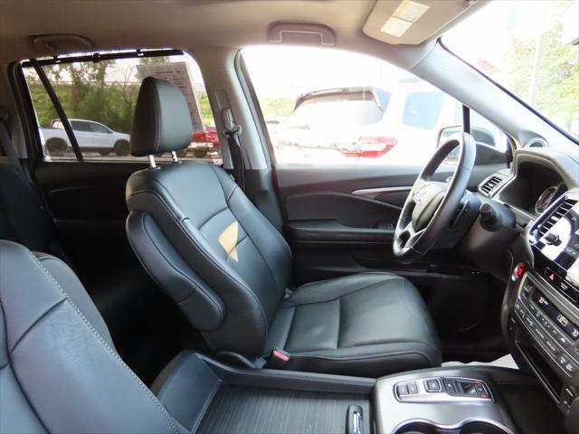 used 2022 Honda Pilot car, priced at $33,290