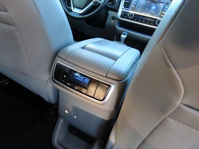 used 2019 Toyota Highlander car, priced at $28,850