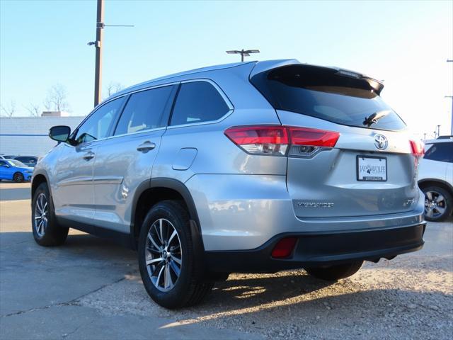 used 2019 Toyota Highlander car, priced at $28,850