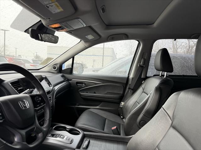 used 2022 Honda Pilot car, priced at $34,000