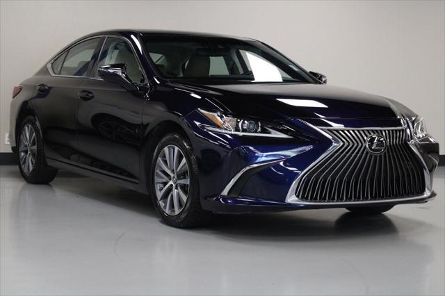 used 2020 Lexus ES 350 car, priced at $31,800