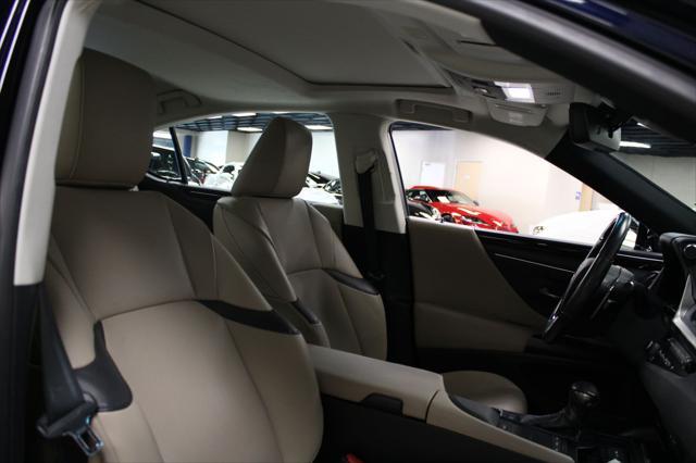 used 2020 Lexus ES 350 car, priced at $31,800