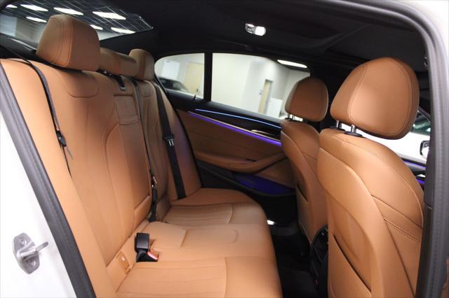 used 2022 BMW 540 car, priced at $37,800