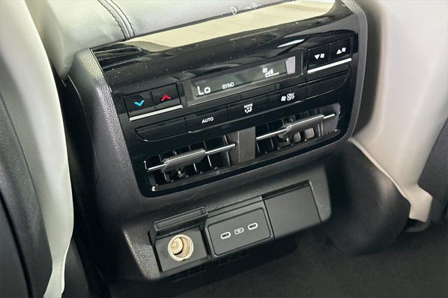 new 2025 Acura MDX car, priced at $60,150