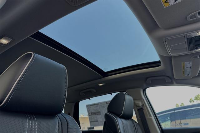 new 2025 Acura MDX car, priced at $68,250
