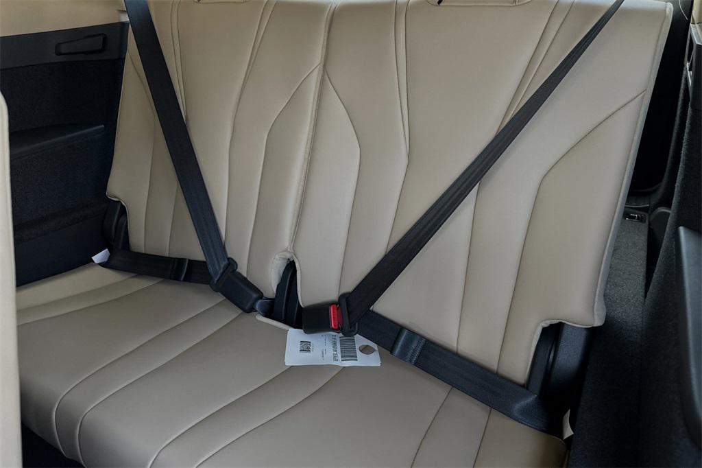 new 2025 Acura MDX car, priced at $60,750