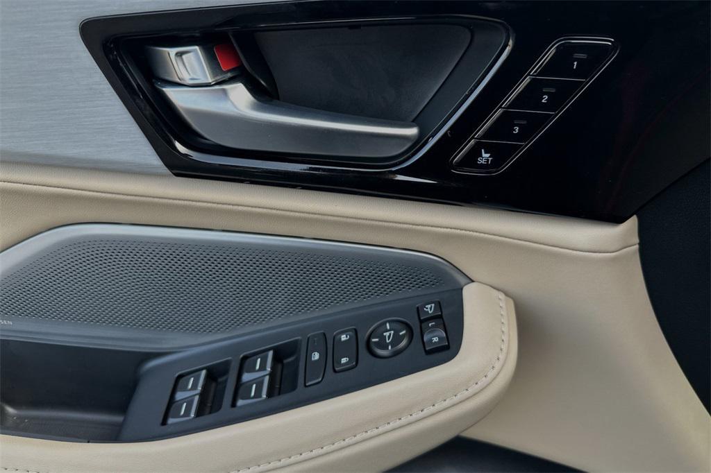 new 2025 Acura MDX car, priced at $60,750