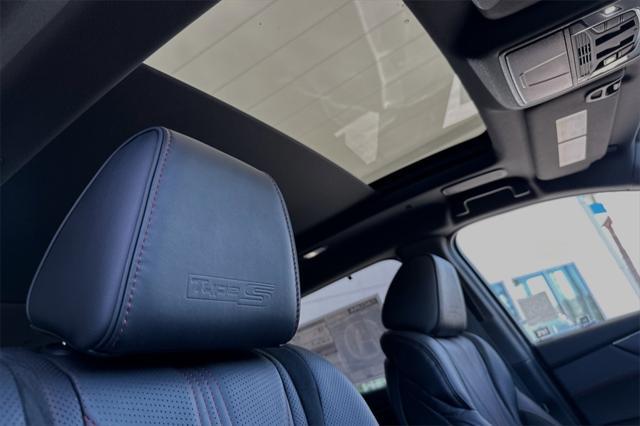 new 2025 Acura MDX car, priced at $76,600