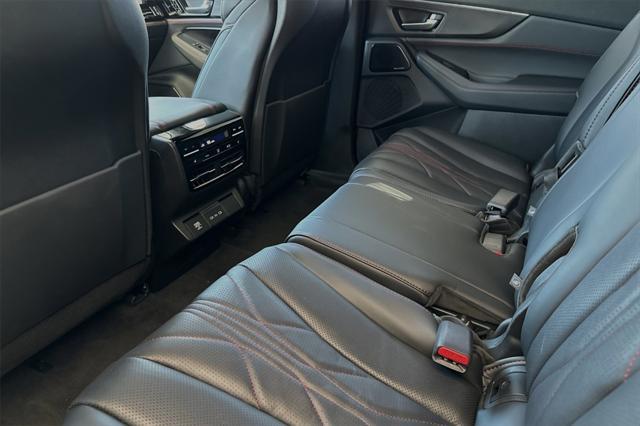 new 2025 Acura MDX car, priced at $76,600