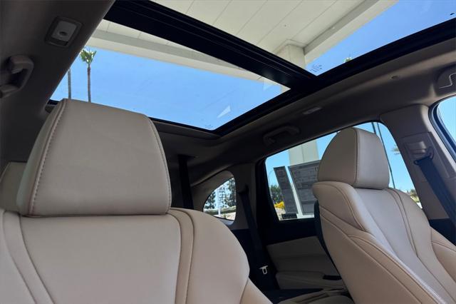 new 2025 Acura MDX car, priced at $55,350