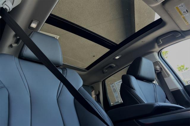 new 2025 Acura MDX car, priced at $53,150