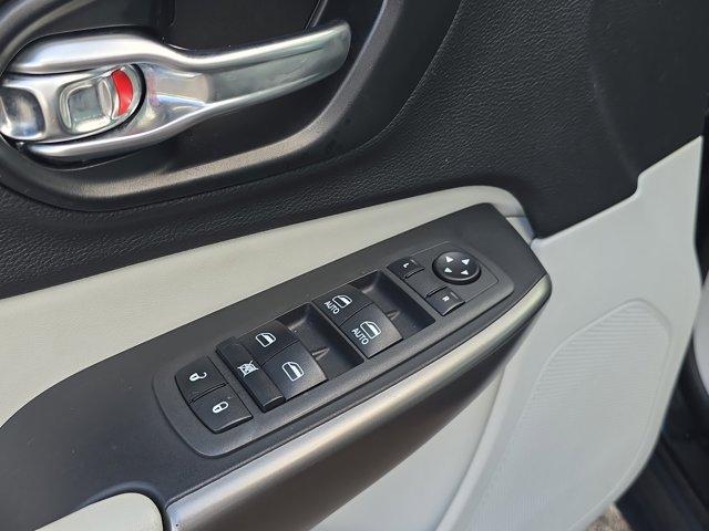 used 2022 Jeep Cherokee car, priced at $16,993