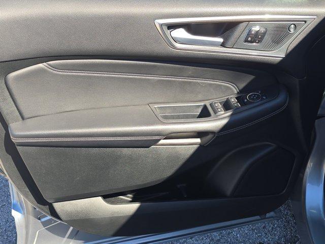 used 2024 Ford Edge car, priced at $23,191