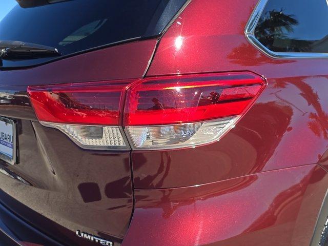 used 2018 Toyota Highlander car, priced at $25,991