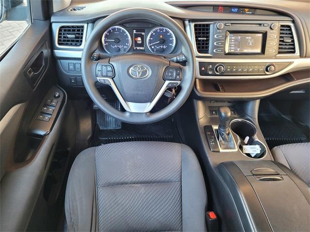 used 2018 Toyota Highlander car, priced at $23,887