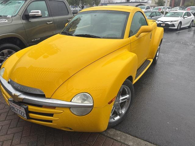 used 2004 Chevrolet SSR car, priced at $29,999