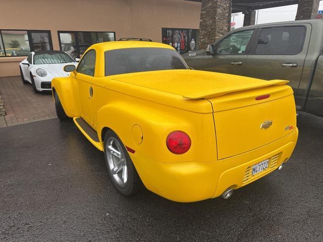 used 2004 Chevrolet SSR car, priced at $29,999