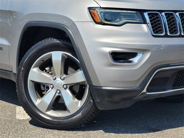 used 2017 Jeep Grand Cherokee car, priced at $16,995