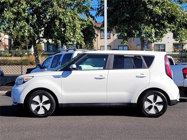 used 2016 Kia Soul EV car, priced at $10,898