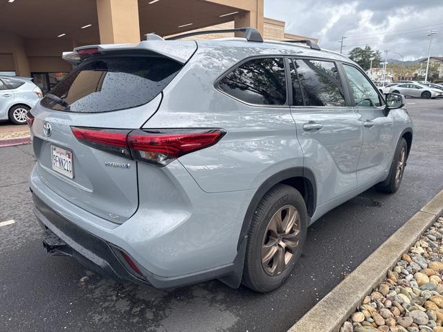 used 2023 Toyota Highlander Hybrid car, priced at $47,990