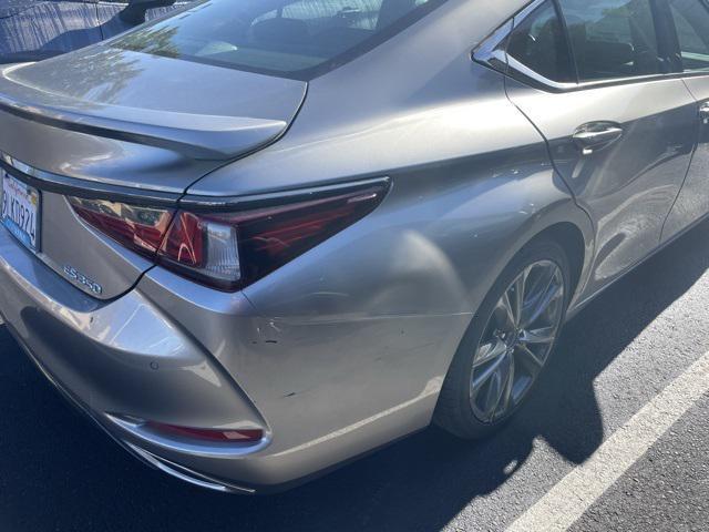 used 2019 Lexus ES 350 car, priced at $33,885